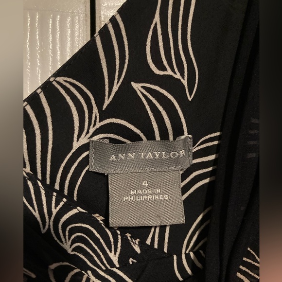 Ann Taylor size 4 silk stunning dress - Picture 4 of 10